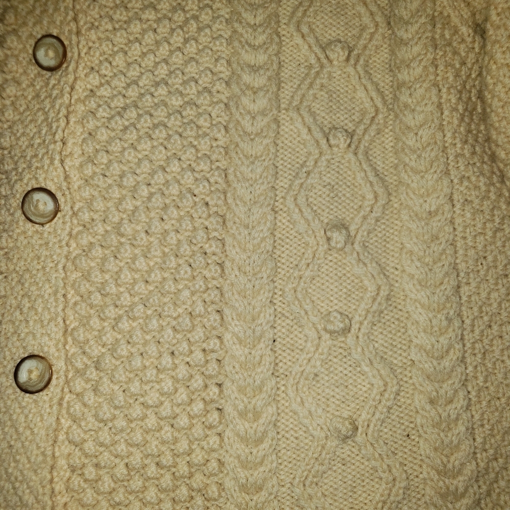 Sweater - Picture 2 of 4